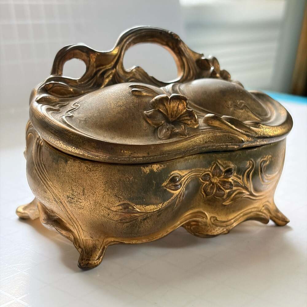 Vintage Jennings Brothers Art Nouveau Gold Gilt Jewelry Casket Trinket Box